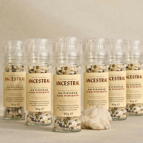 Pack of 6 Natural Spring Salt Crystals & Organic Pepper - Glass Mill